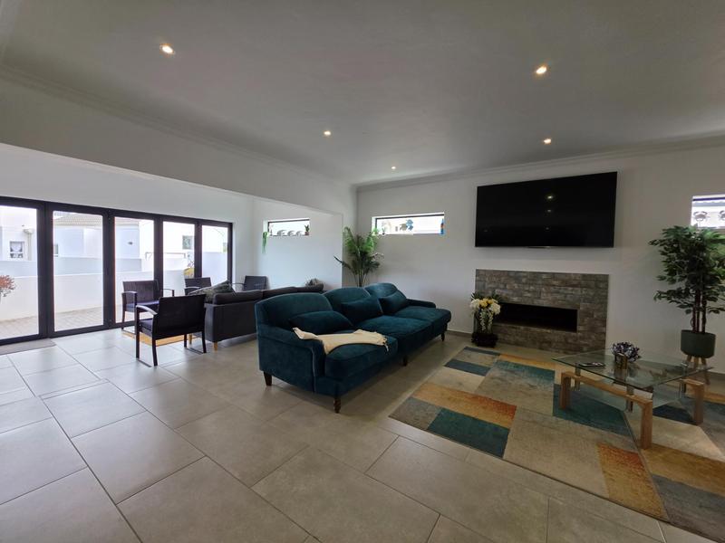 4 Bedroom Property for Sale in Shelley Point Western Cape